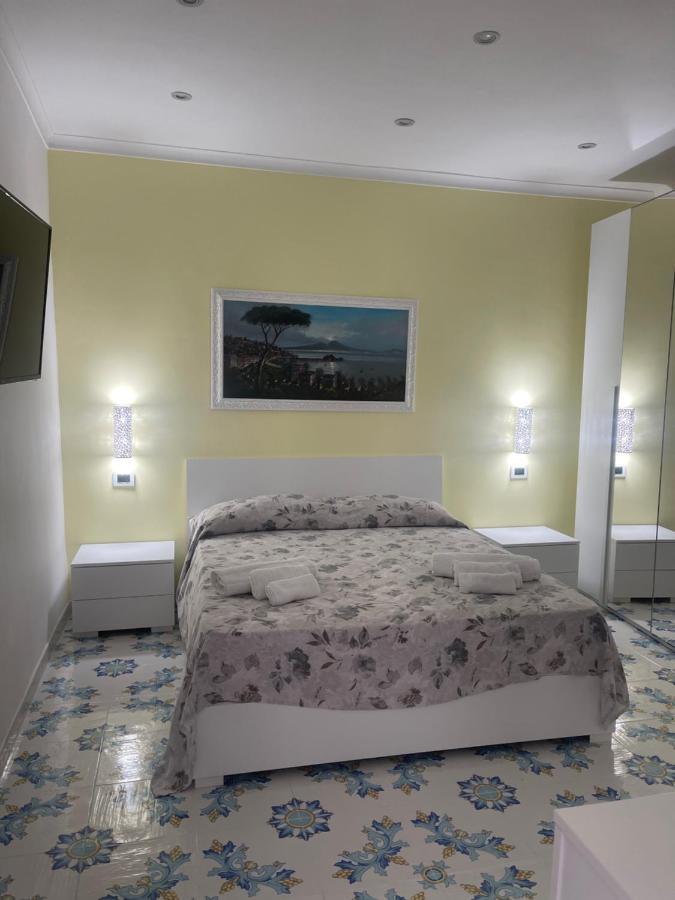 La Stanza Di Penelope Apartment Naples Exterior photo
